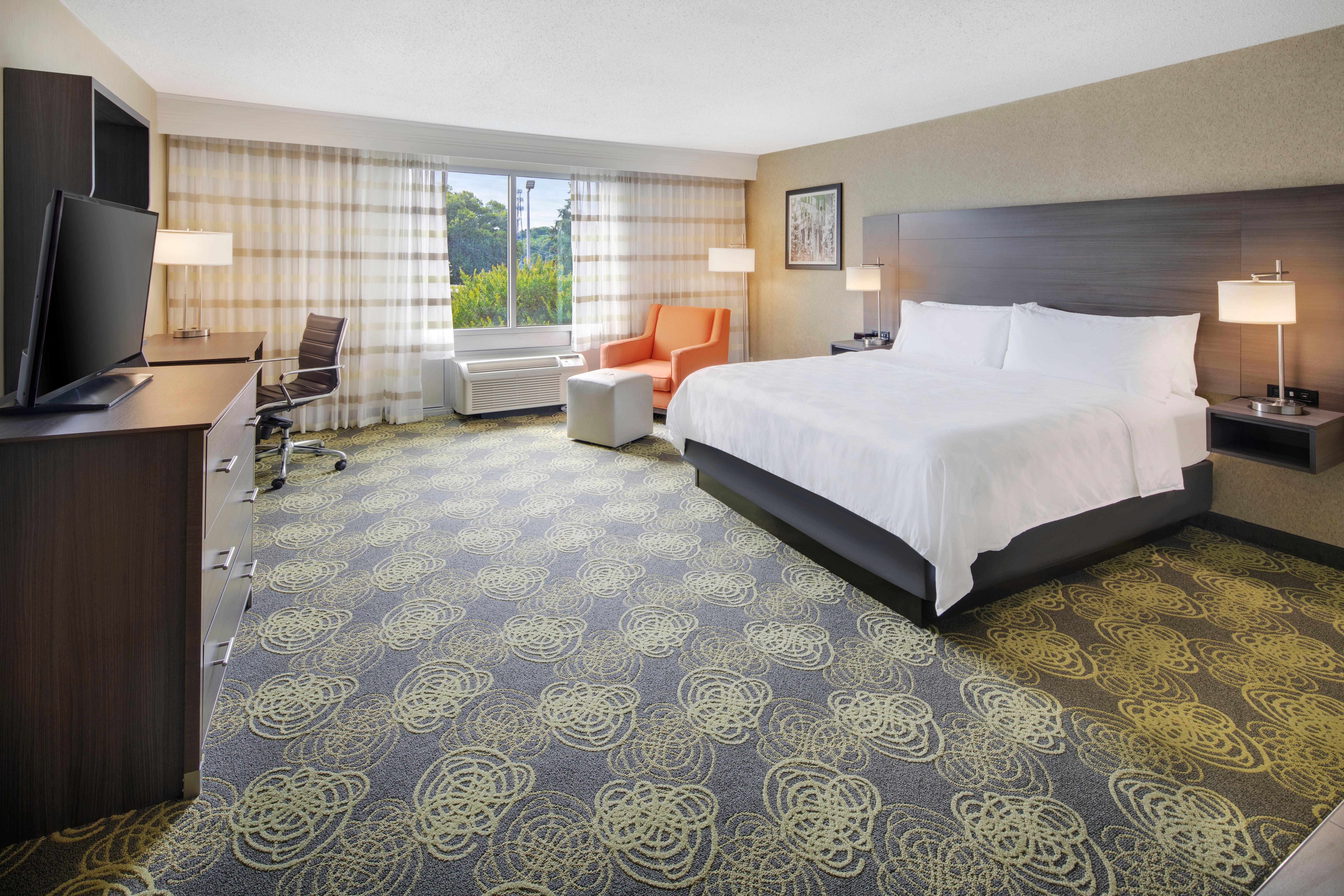 Holiday Inn University Area Charlottesville By Ihg Exterior photo
