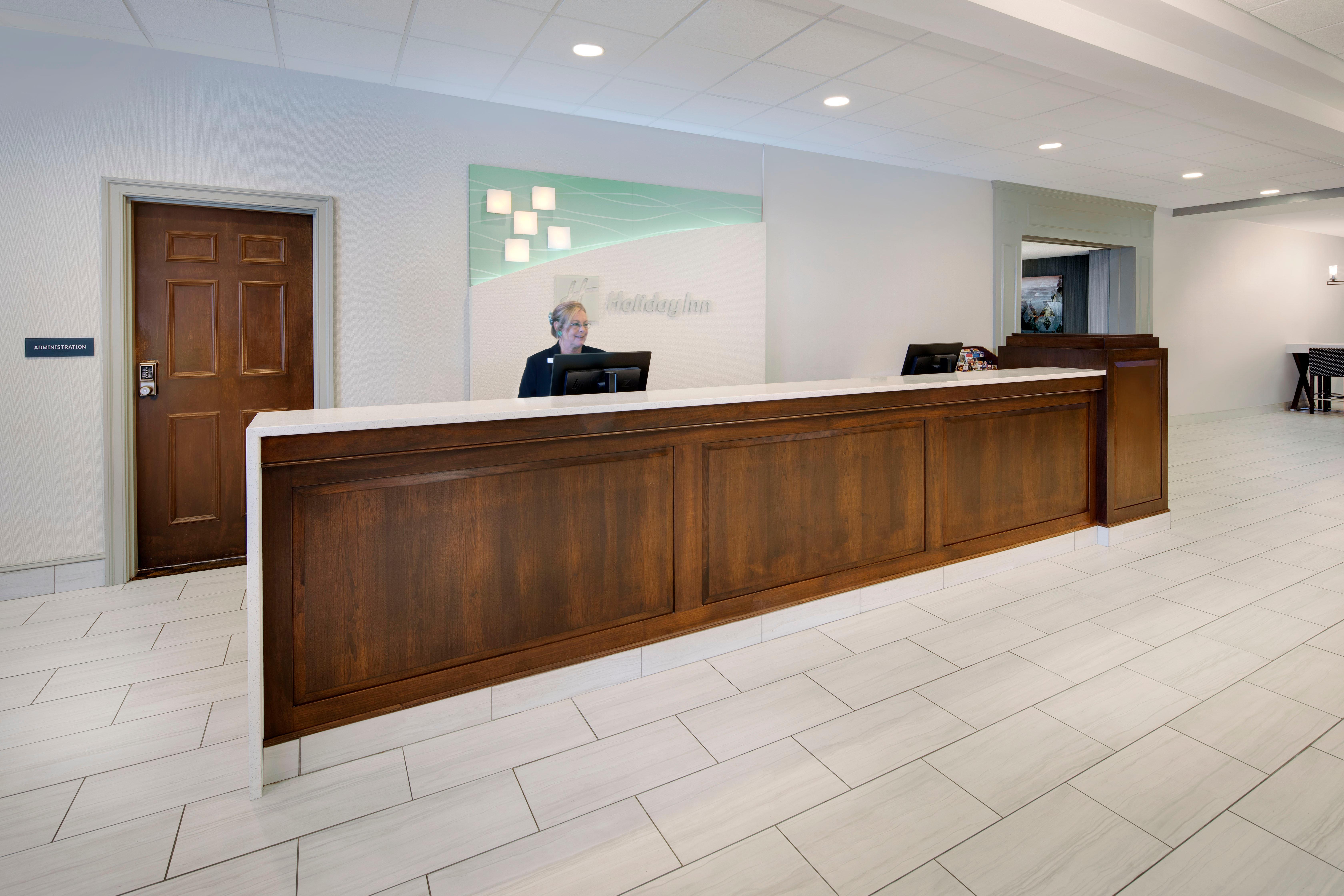Holiday Inn University Area Charlottesville By Ihg Exterior photo